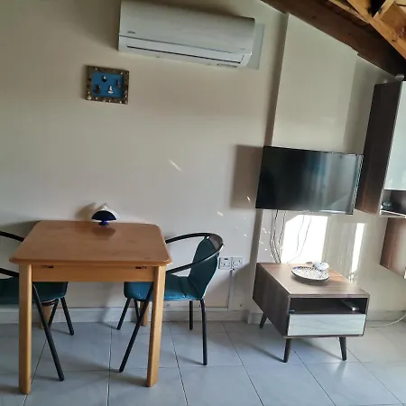 Apartment Lighthouse Larnaca